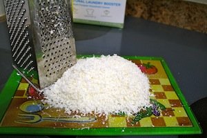 Did you know you can use soap flakes to make way more than just laundry soap? Check out these 7 awesome recipes for using soap flakes all around your home!
