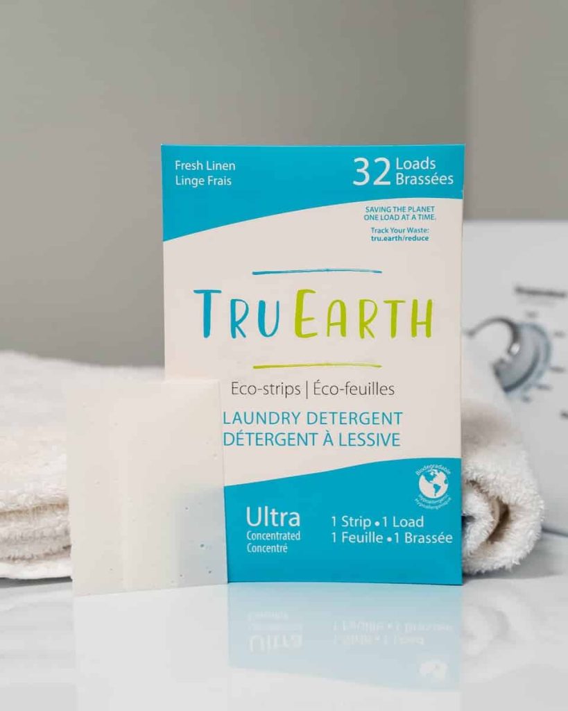 Check out this list of non-toxic, low-waste cleaning products from around the world! Over 15 brands of sustainable, natural cleaning products for your home.